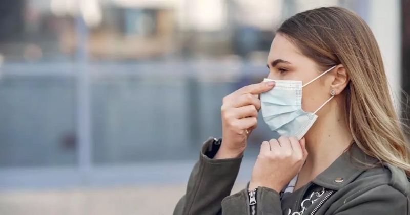 Rendgen pluća i utvrđivanje upale pluća zbog virusa Covid-19